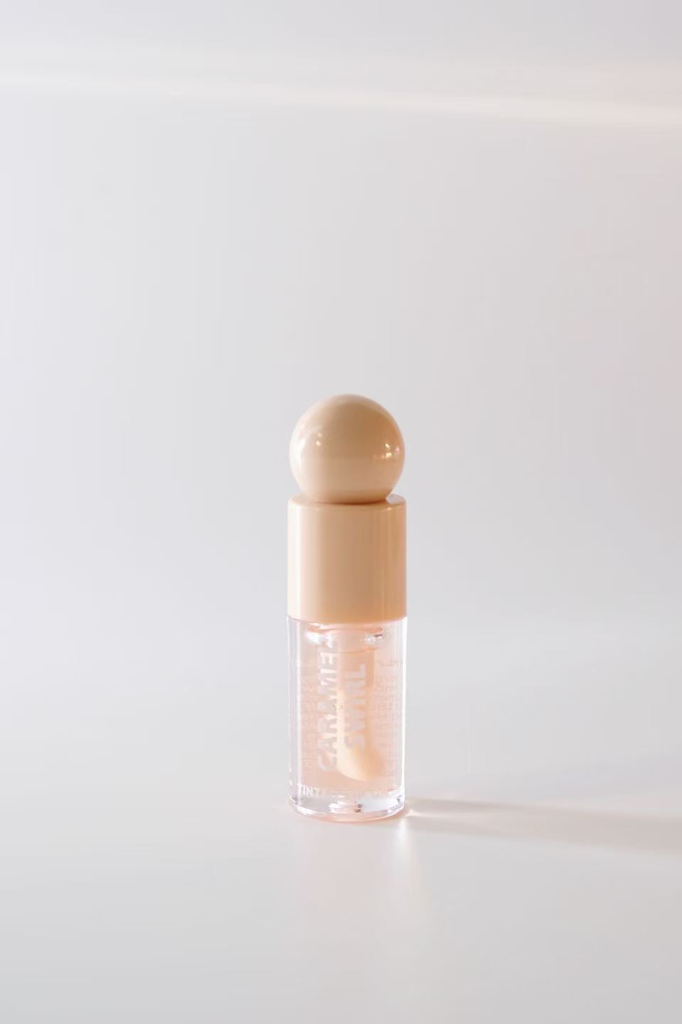 Miaozikou Milk Ball Clear Lip Oil