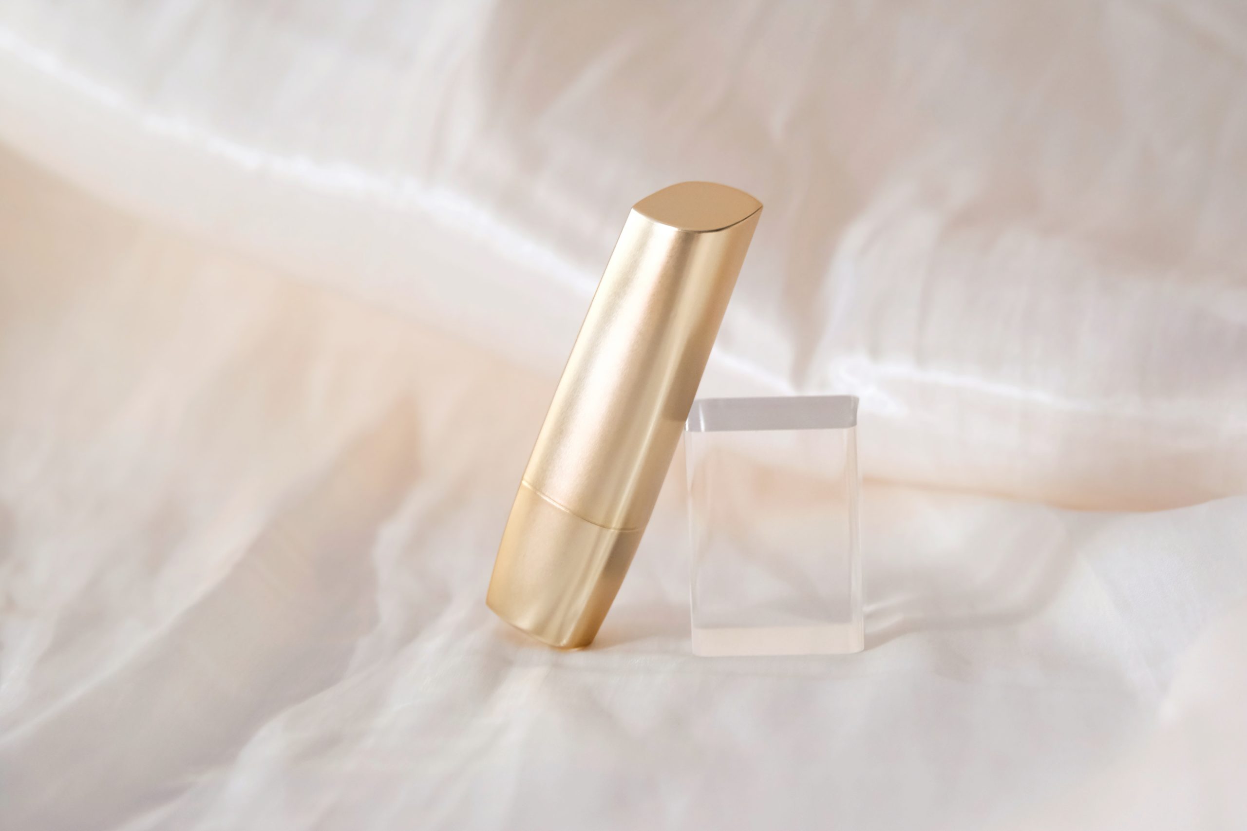 Miaozikou Cut-tube Gilded Moisturizing Lipstick