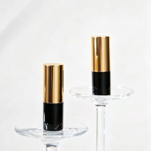 Miaozikou Gilded Black Tube Long-wear Lip Glaze